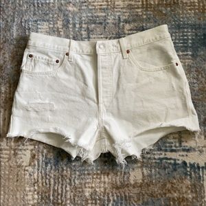 Levi’s 501 shorts high rise size 31